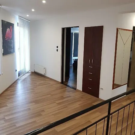 Ferienhaus Privat 펜션 시오포크