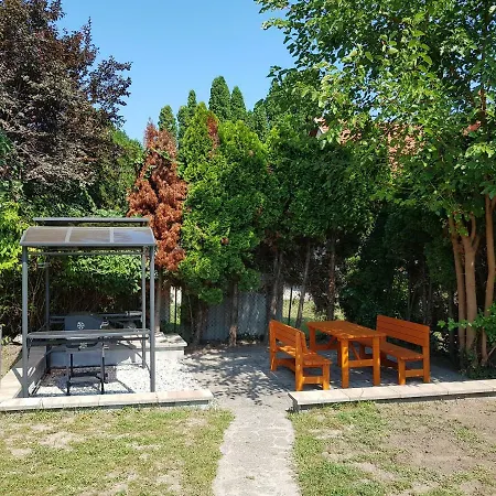 Ferienhaus Privat 펜션 시오포크